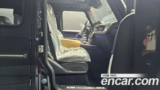 Mercedes-Benz G-Class — Фото автомобиля 23