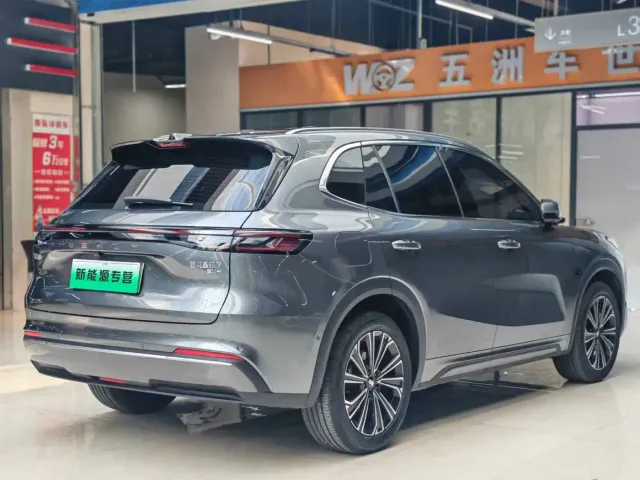 Geely Galaxy Starship 7 EM-i — Фото автомобиля 5