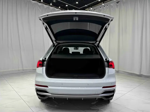 Audi Q3 — Фото автомобиля 18