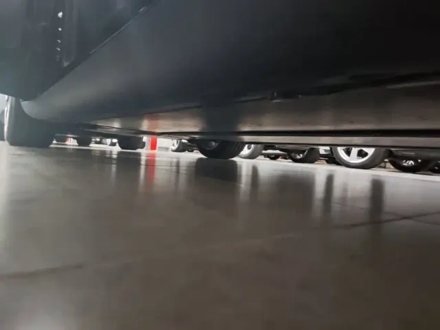 Tesla Model Y — Фото автомобиля 21