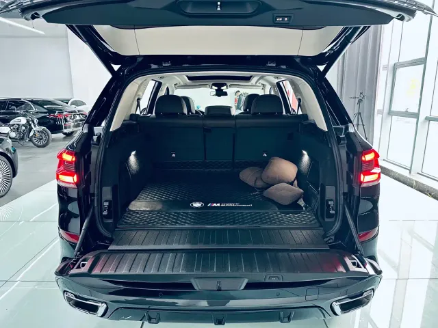 BMW X5 — Фото автомобиля 27