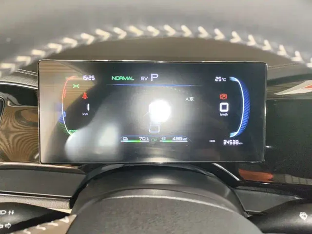 BYD Qin PLUS — Фото автомобиля 11
