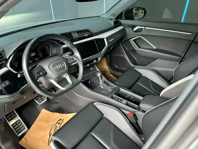 Audi Q3 — Фото автомобиля 11