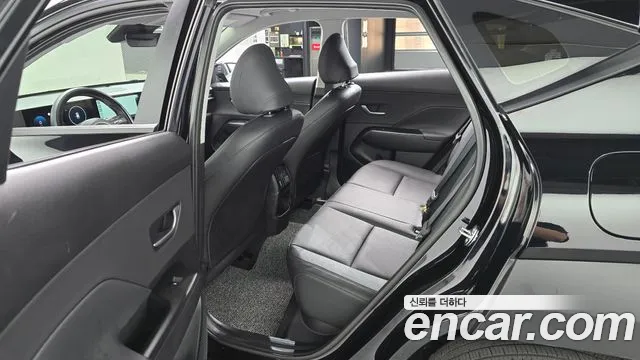 Hyundai Kona — Фото автомобиля 17