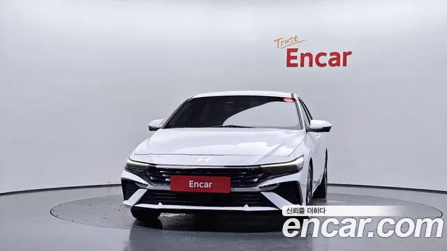 Hyundai AVANTE Новый Avante (CN7) — Фото автомобиля 3