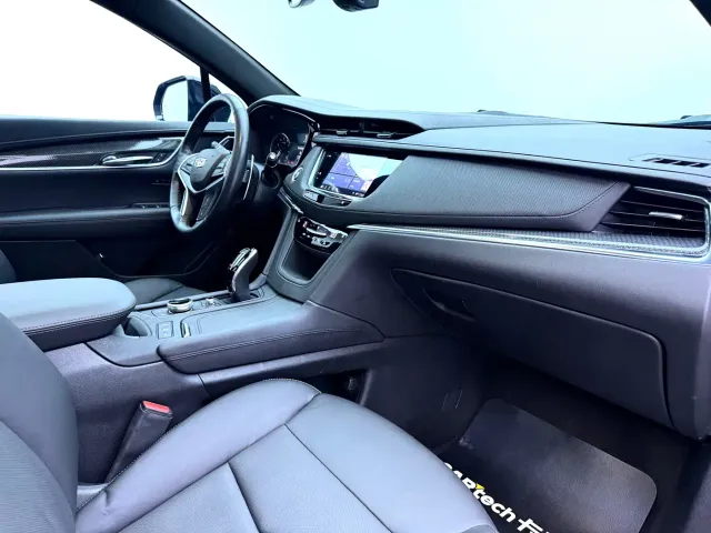 Cadillac XT5 — Фото автомобиля 14
