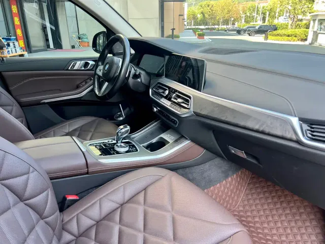 BMW X5 — Фото автомобиля 13
