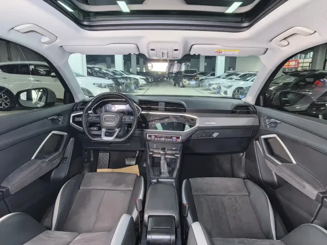 Audi Q3 — Фото автомобиля 15