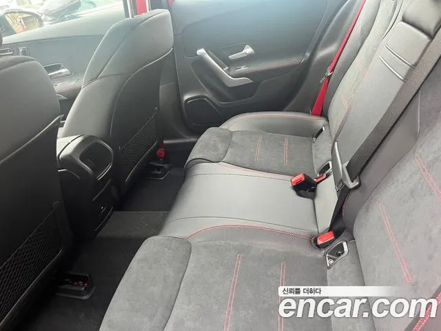 Mercedes-Benz A-Class W177 — Фото автомобиля 9
