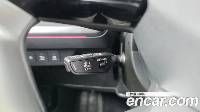 Audi Q4 e-tron — Фото автомобиля 23