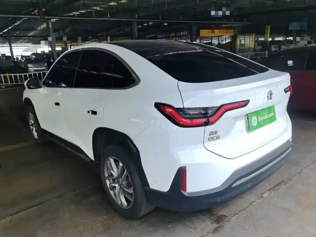 Nio EC6 — Фото автомобиля 4