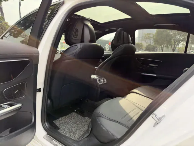 Mercedes-Benz C-Class — Фото автомобиля 14