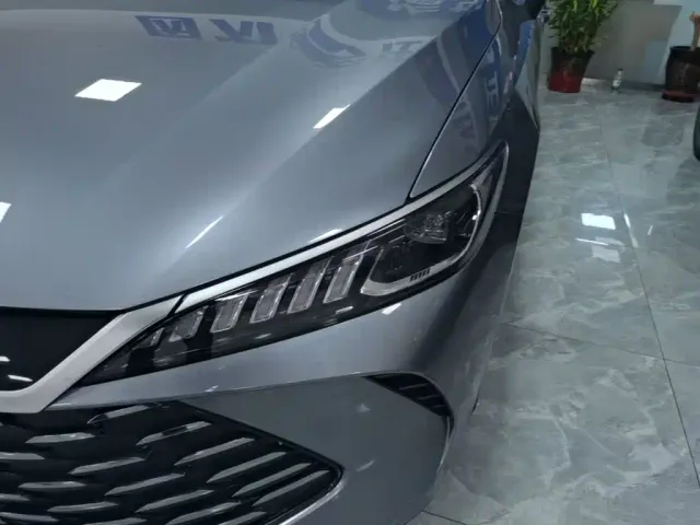 BYD Qin PLUS — Фото автомобиля 23
