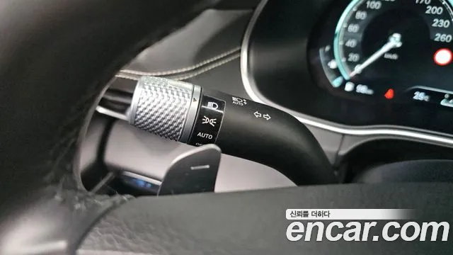 Genesis GV80 3.0 Дизель AWD — Фото автомобиля 26