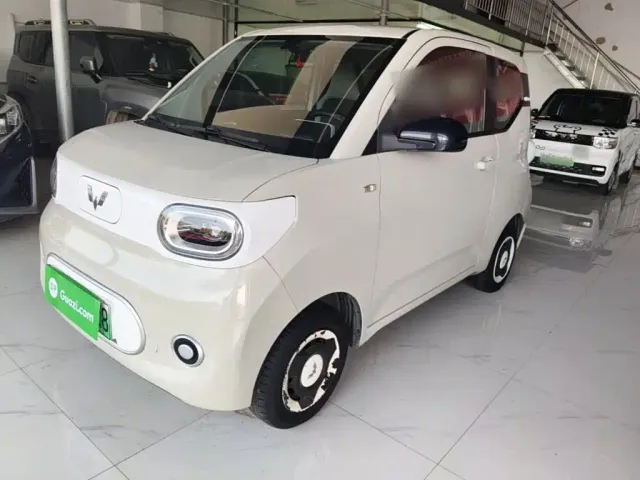Фотография автомобиля — Wuling Hongguang Mini EV