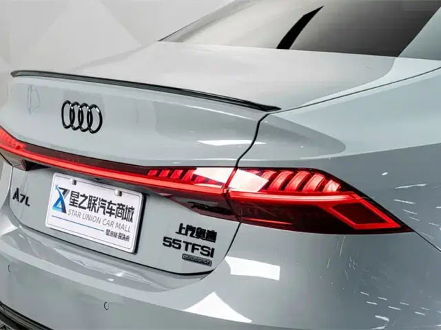 Audi A7L — Фото автомобиля 8