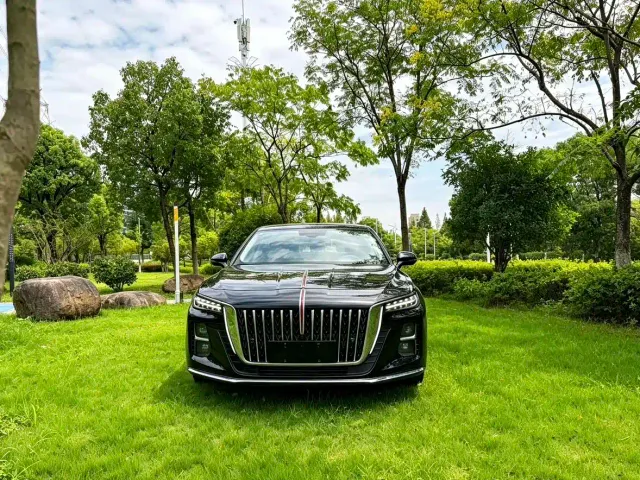 Hongqi H5 — Фото автомобиля 2