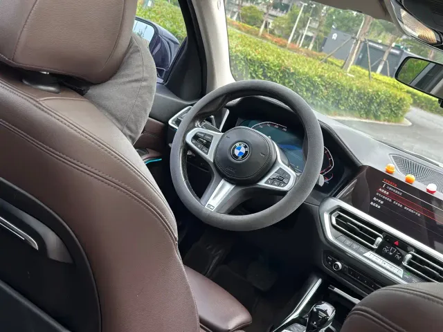 BMW 3 Series — Фото автомобиля 12