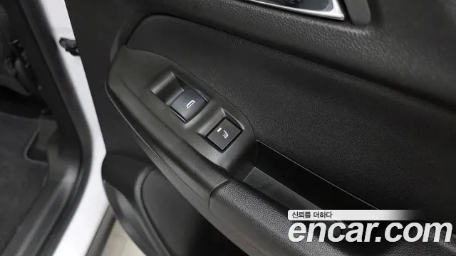 ChevroletGMDaewoo Trailblazer Trailblazer 1.3 турбо 4WD — Фото автомобиля 18