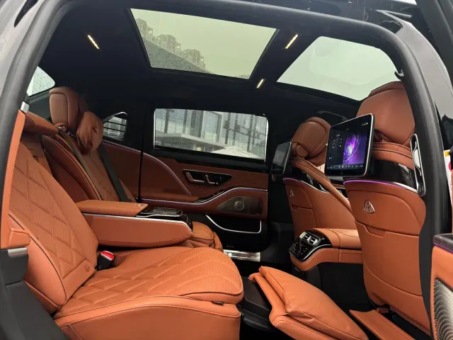 Mercedes-Benz Maybach S-Class — Фото автомобиля 15