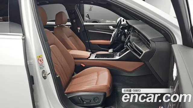 Audi A6 C8 — Фото автомобиля 12