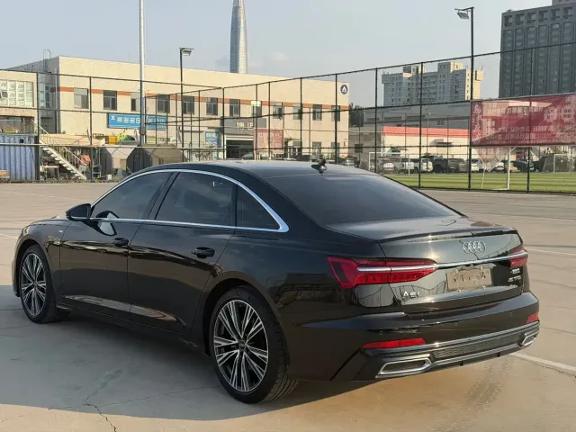 Audi A6L — Фото автомобиля 4