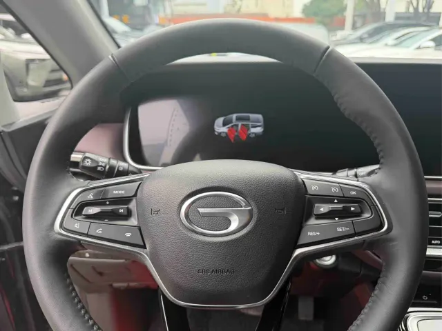 GAC Trumpchi M6 — Фото автомобиля 14