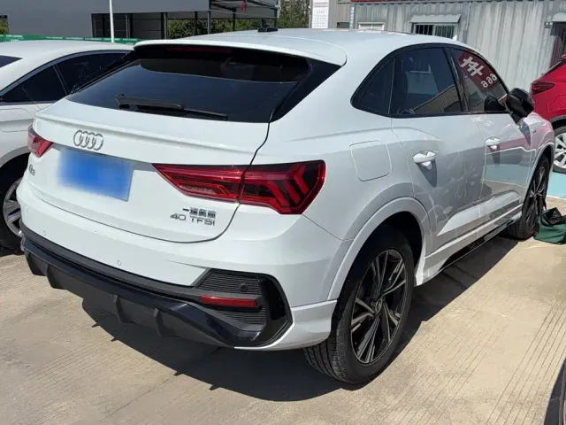 Audi Q3 Sportback — Фото автомобиля 4