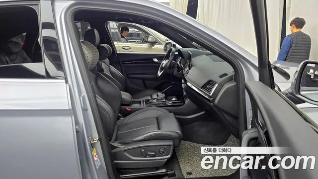 Audi Q5 45 TFSI quattro Sportback Premium — Фото автомобиля 11