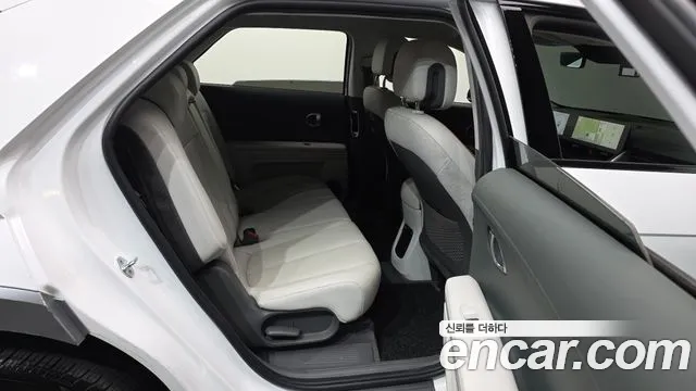 Hyundai Ioniq5 — Фото автомобиля 12