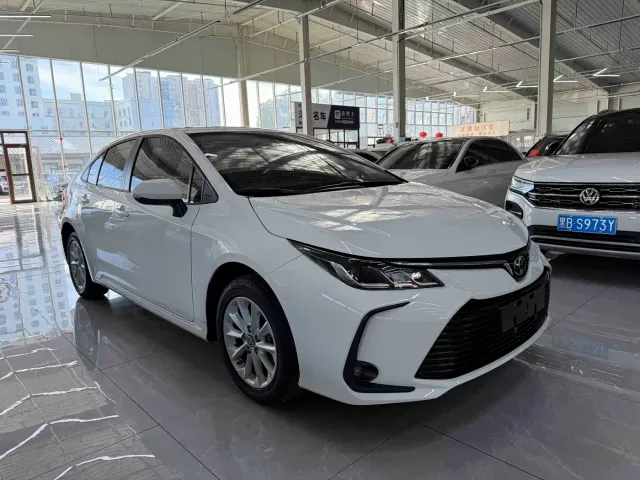 Toyota Corolla — Фото автомобиля 3