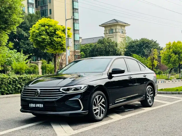 Фотография автомобиля — Volkswagen Lavida
