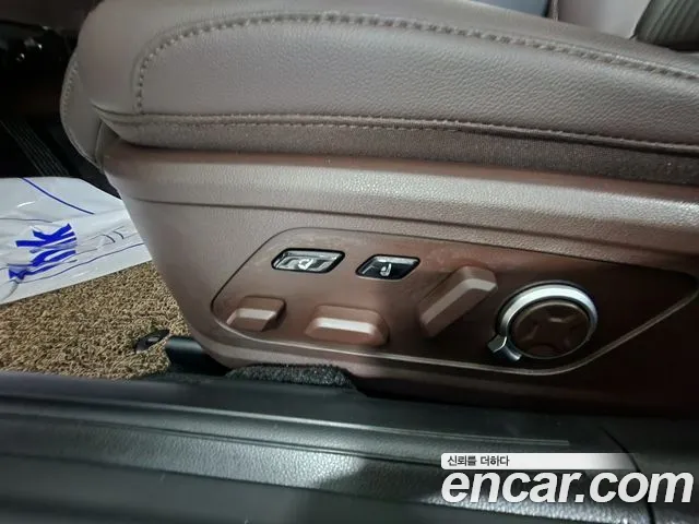 Hyundai Grandeur Grandeur (GN7) — Фото автомобиля 13