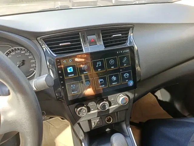 Nissan Sylphy — Фото автомобиля 12
