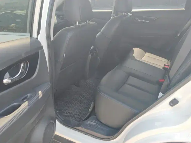 Nissan X-Trail — Фото автомобиля 11