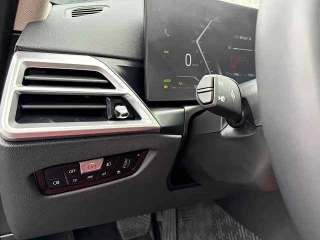 BMW 3 Series — Фото автомобиля 11