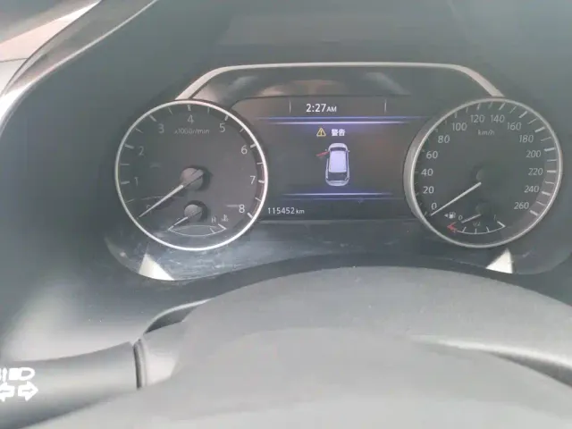 Nissan Murano — Фото автомобиля 10