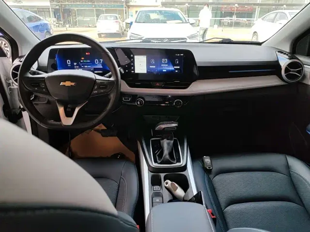 Chevrolet Monza — Фото автомобиля 9