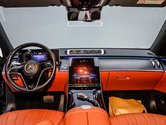 Mercedes-Benz S-Class — Фото автомобиля 23