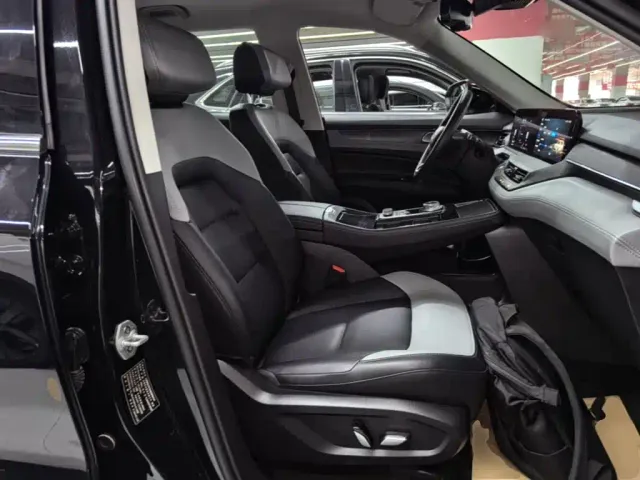 Ford Lingyu — Фото автомобиля 19