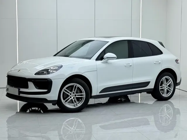 Фотография автомобиля — Porsche Macan