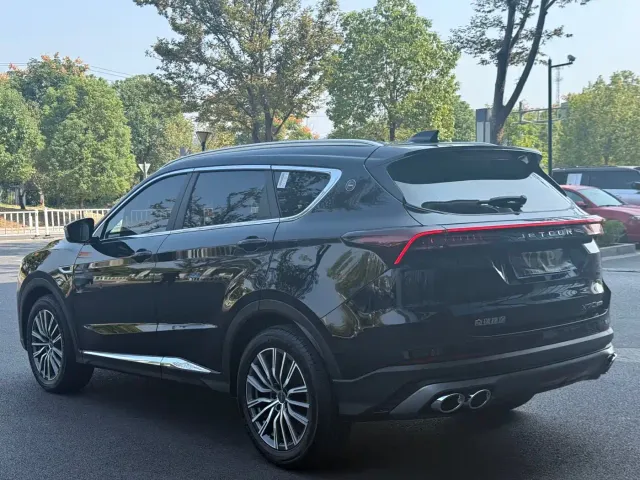 Jetour X70 Plus — Фото автомобиля 15