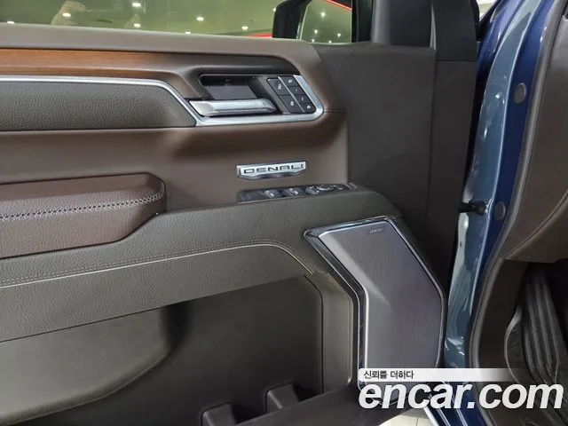 GMC Sierra — Фото автомобиля 12
