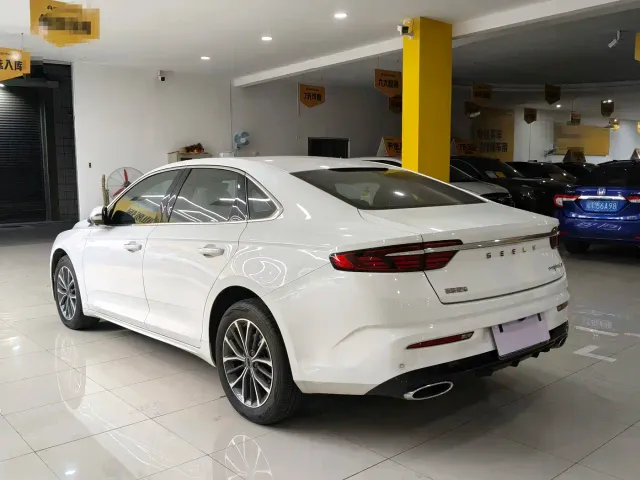 Geely Xingrui — Фото автомобиля 5