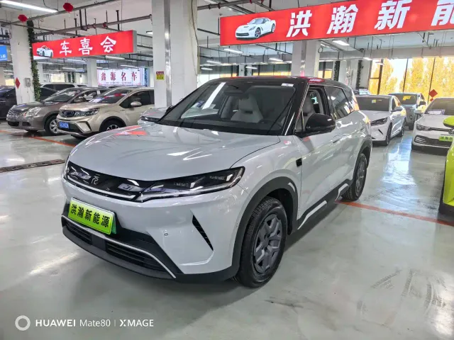 Фотография автомобиля — BYD Yuan UP