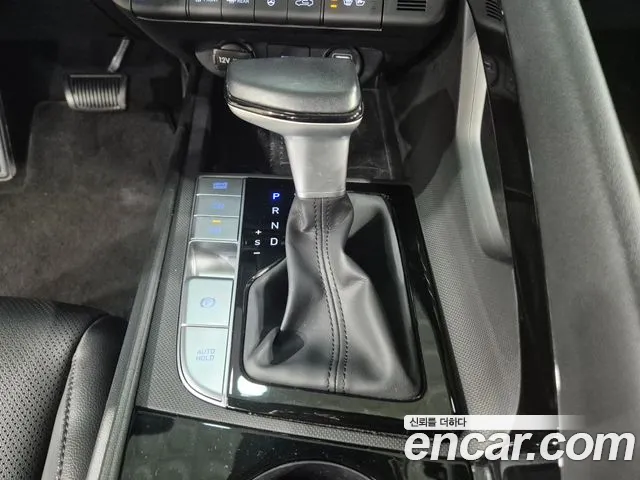 Hyundai Avante — Фото автомобиля 9