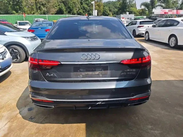 Audi Audi A4L 2020 40 TFSI Luxury Dynamic — Фото автомобиля 5