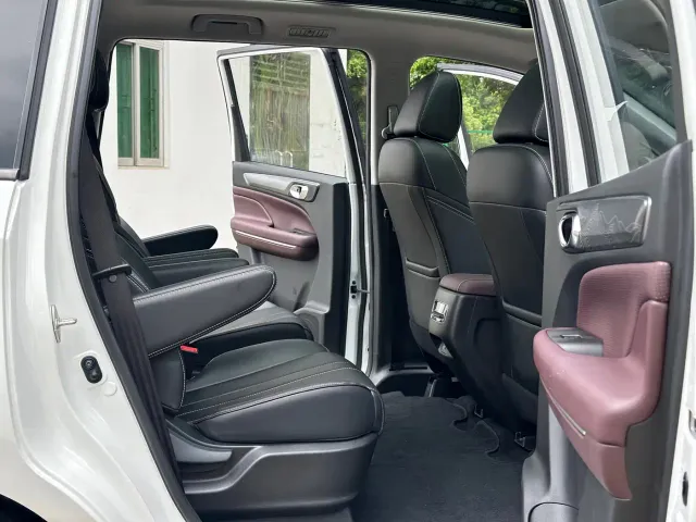 GAC Trumpchi M6 — Фото автомобиля 9