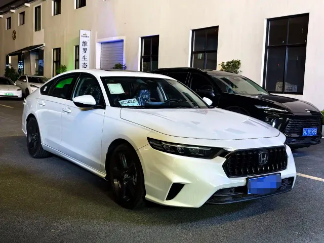 Honda Inspire — Фото автомобиля 3