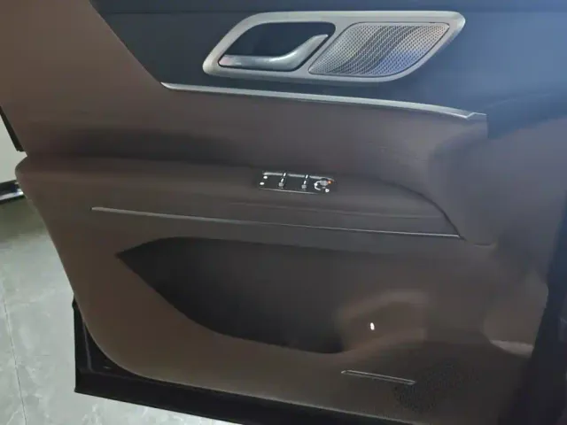 Wuling Starlight L — Фото автомобиля 7